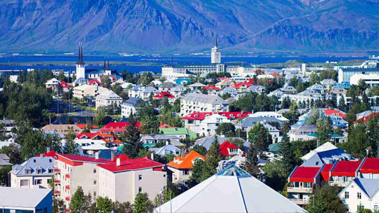 Lufthansa Akureyri Office in Iceland