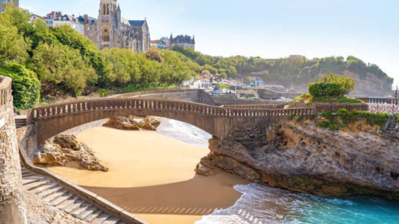 Lufthansa Biarritz Office in France