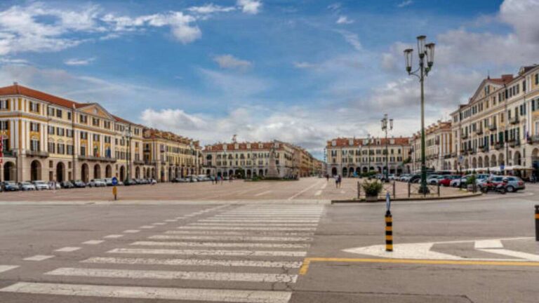 Wizz Air Cuneo Office in Italy