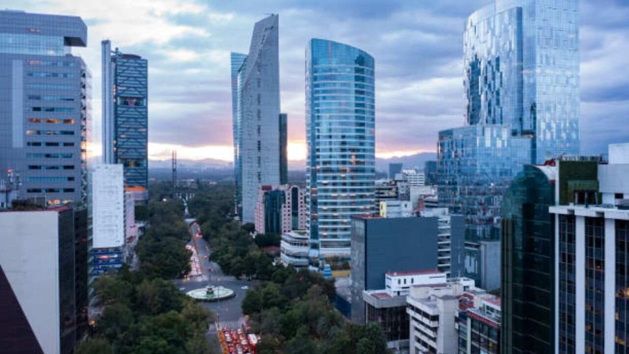 United Airlines Ixtapa Office in Mexico