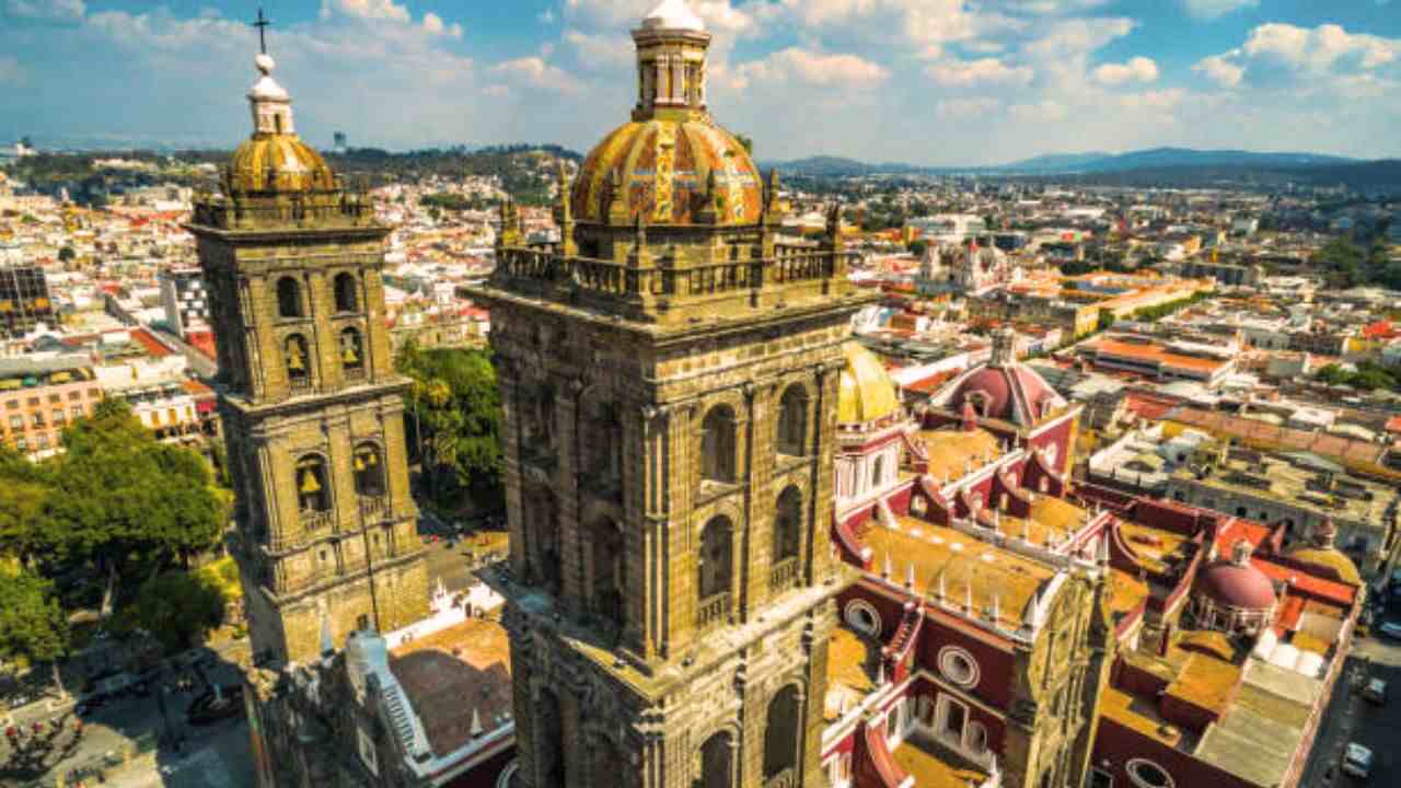 United Airlines Puebla Office in Mexico