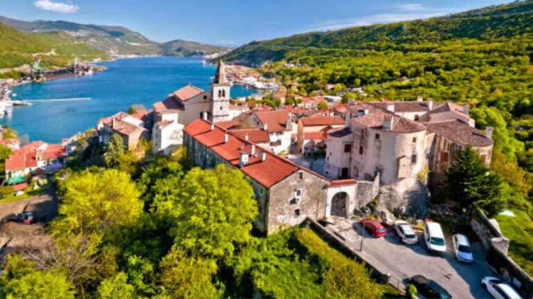 Qatar Airways Split Office in Croatia