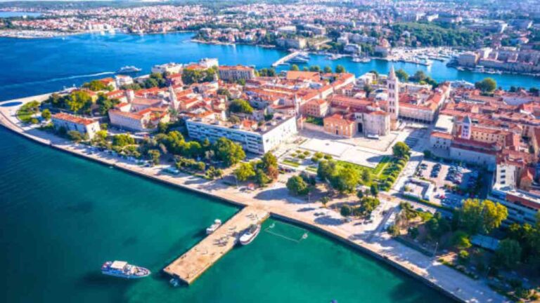 EasyJet Zadar Office in Croatia