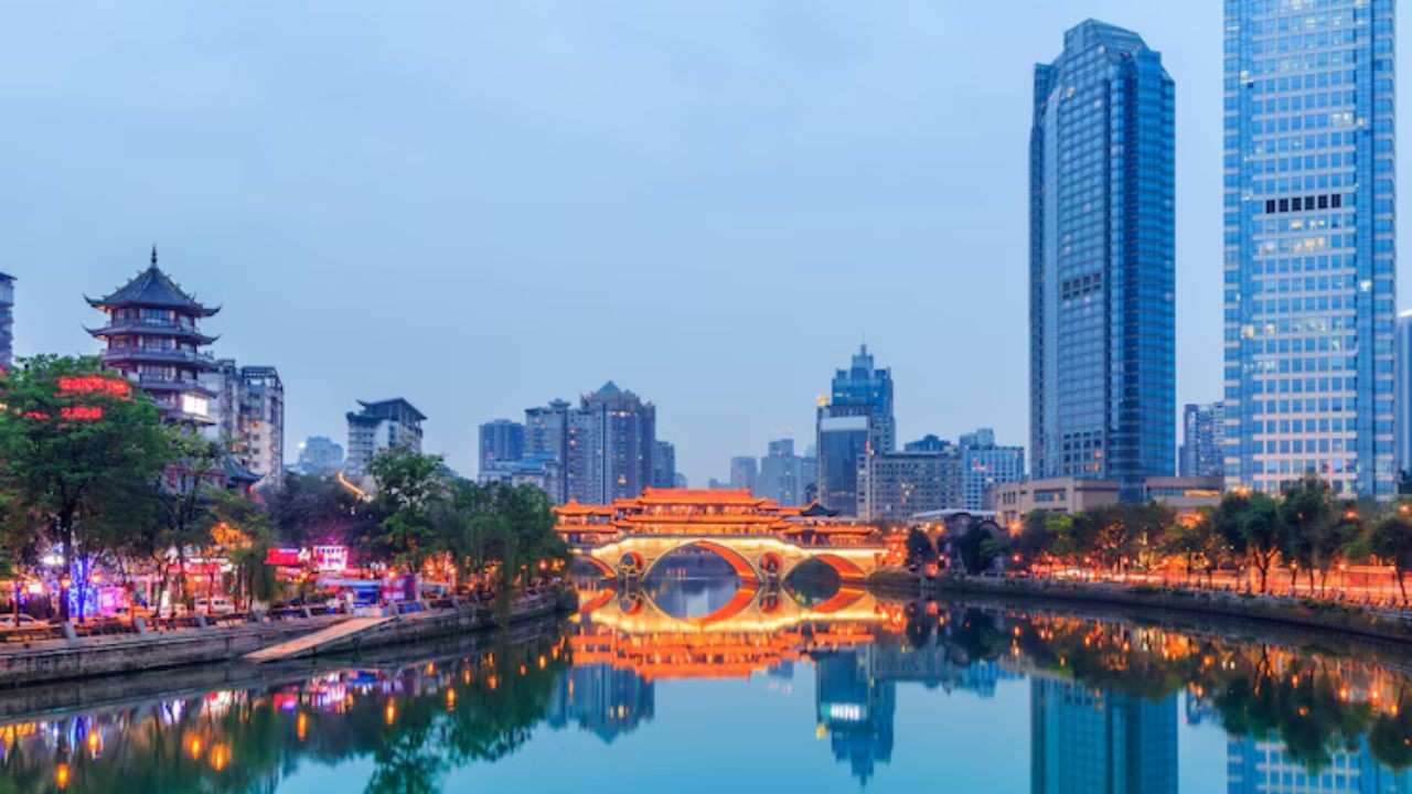 Qatar Airways Hanoi Office in Vietnam