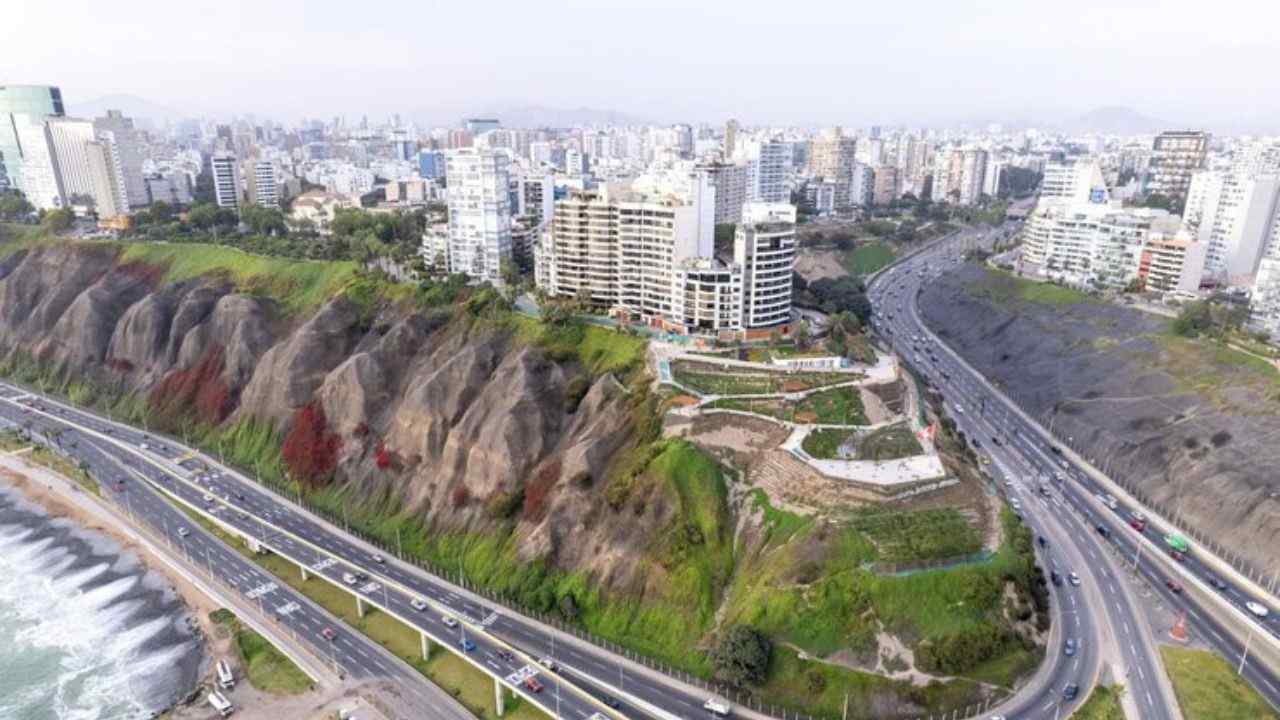 United Airlines Lima Office in Peru