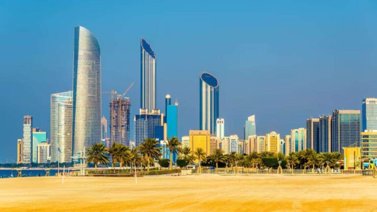 Qatar Airways Sharjah Office in UAE