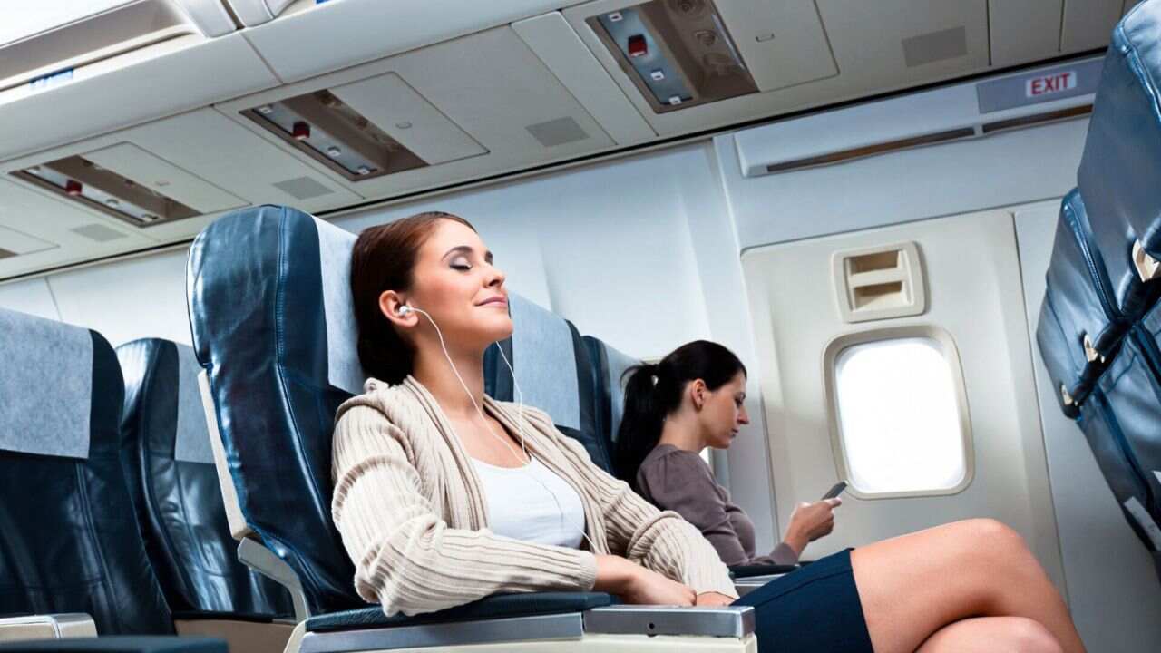 Airplane Seat Dimensions: How Wide Are Airline Seats