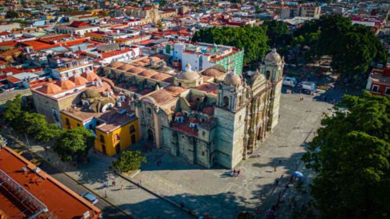 United Airlines Oaxaca Office in Mexico