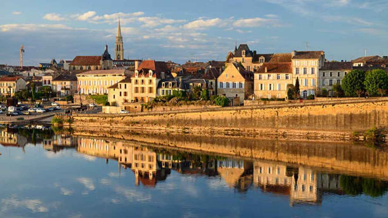 Ryanair Bergerac Office in France
