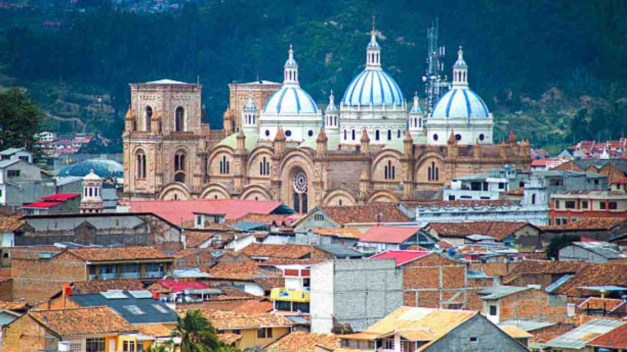 LATAM Airlines Cuenca Office in Ecuador