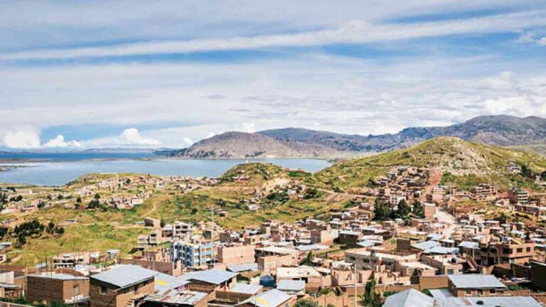 LATAM Airlines Puno Office in Peru
